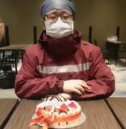 祝在前線奮戰(zhàn)的白衣戰(zhàn)士生日快樂！