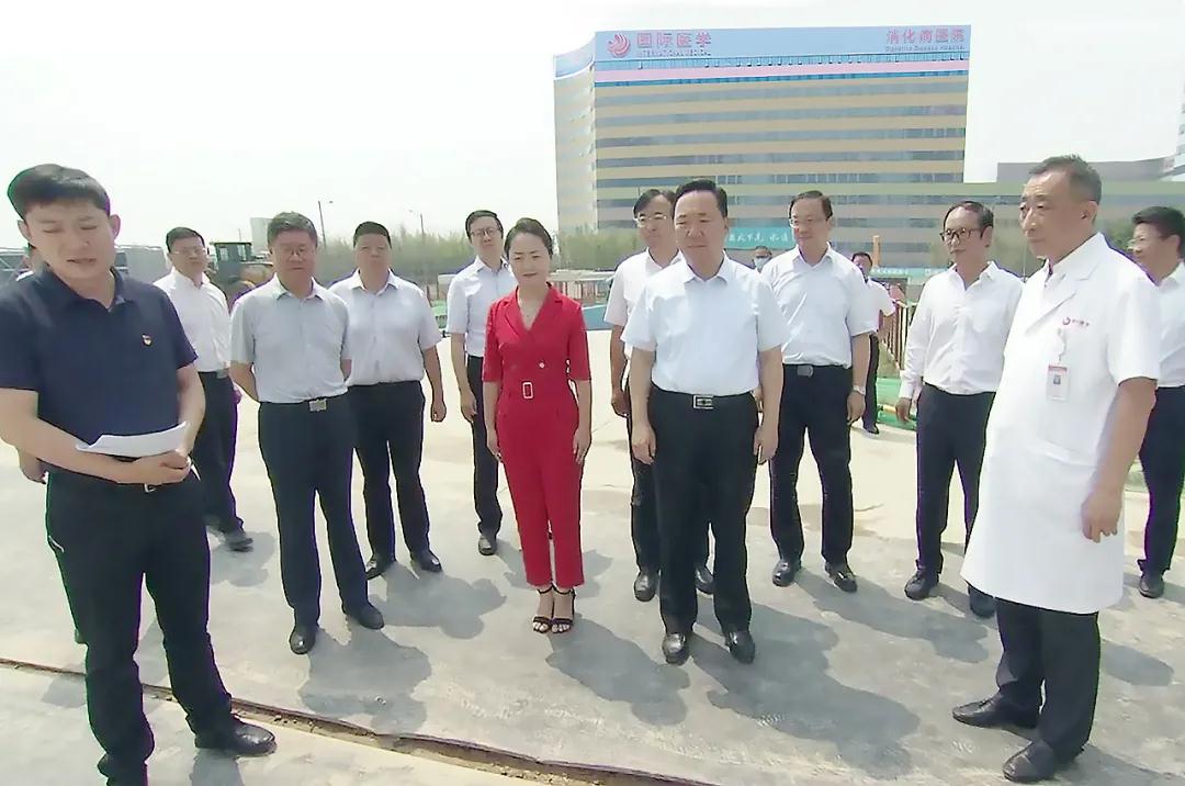 省委常委、市委書記王浩親臨西安國際醫(yī)學(xué)中心醫(yī)院檢查指導(dǎo)健康西安建設(shè)工作