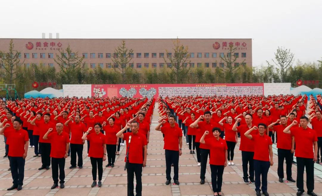 三秦網(wǎng)—凝聚共識戮力前行 乘勢而上擘畫未來 西安國際醫(yī)學(xué)中心醫(yī)院開診一年創(chuàng)多個(gè)生命奇跡
