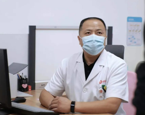 真功夫！一把“隱形手術刀”切除顱內(nèi)腫瘤