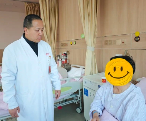 視力模糊、頭暈頭痛？專家：這項(xiàng)顱內(nèi)腫瘤檢查必不可少